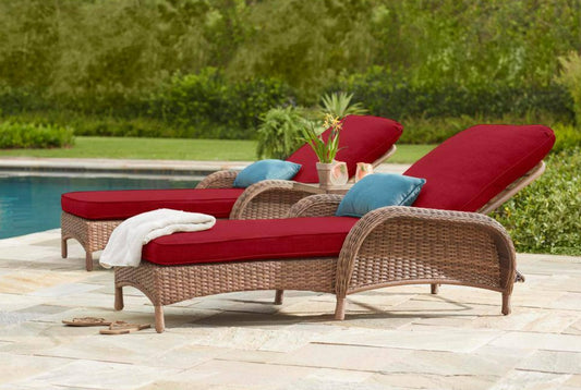 Beacon Park Brown Wicker Outdoor Patio Chaise Lounge 1 Pack Single